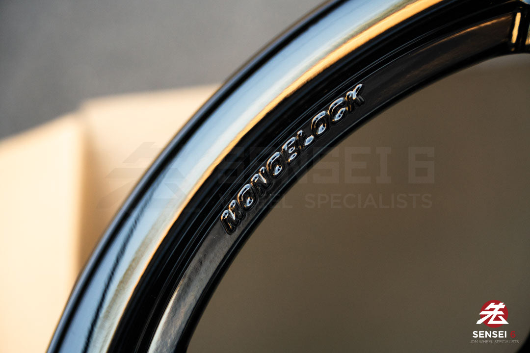 ニスモ LMGT4 / 18x10.5 +15 / 5x114.3 / ブラック