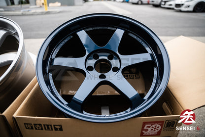 Volk TE37SL / 19x9.5 +22、19x10.5 +22 / 5x114.3 / マグブルー