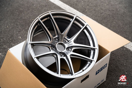 Enkei NVR5 / 19x10.5 +15 / 5x114.3 / Sonic Silver (SS)