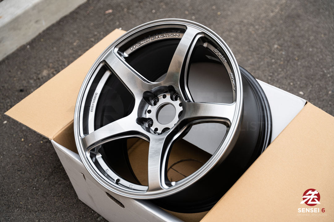 Work Emotion T5R 1P / 18x9.5 +22 / 5x114.3 / Glow Silver (GSL)