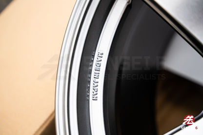 Work Emotion T5R 1P / 18x9.5 +22 / 5x114.3 / Glow Silver (GSL)