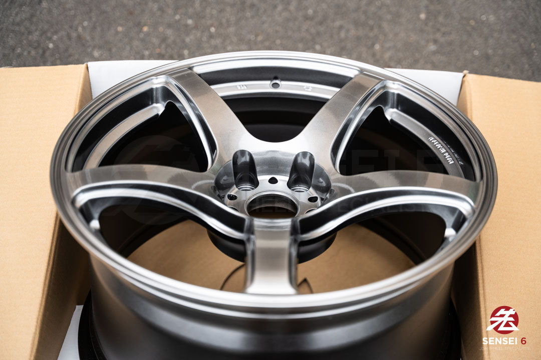 Work Emotion T5R 1P / 18x9.5 +22 / 5x114.3 / Glow Silver (GSL)