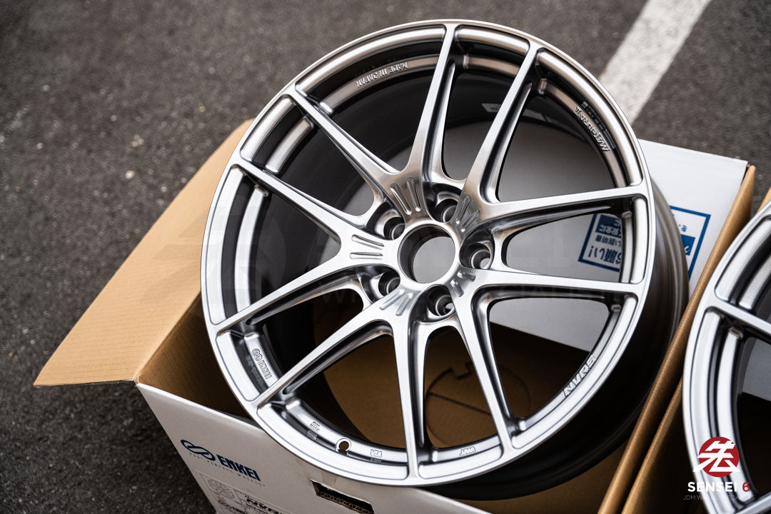 Enkei NVR5 / 19x9.5 +27, 19x10.5 +34 / 5x112 / Sonic Silver (SS)