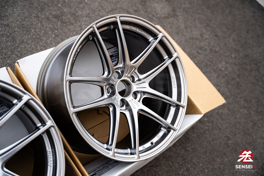 Enkei NVR5 / 19x9.5 +27, 19x10.5 +34 / 5x112 / Sonic Silver (SS)
