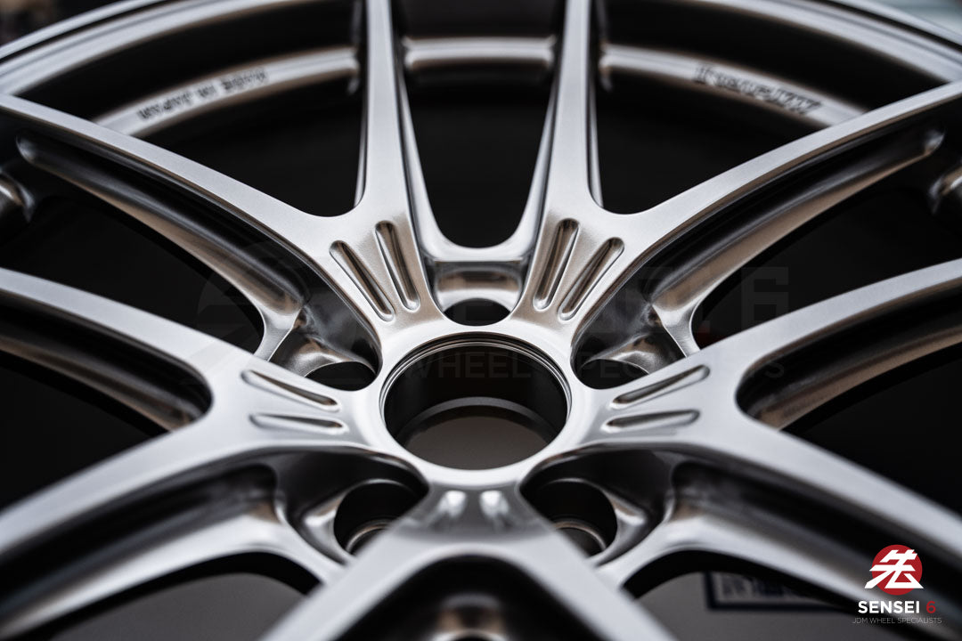 Enkei NVR5 / 19x9.5 +27, 19x10.5 +34 / 5x112 / Sonic Silver (SS)