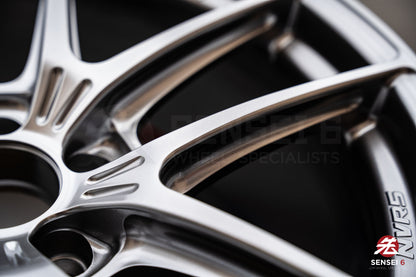 Enkei NVR5 / 19x9.5 +27, 19x10.5 +34 / 5x112 / Sonic Silver (SS)