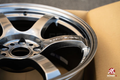 Gram Lights 57DR / 18x9.5 +38 / 5x114.3 / Grace Silver (GT)