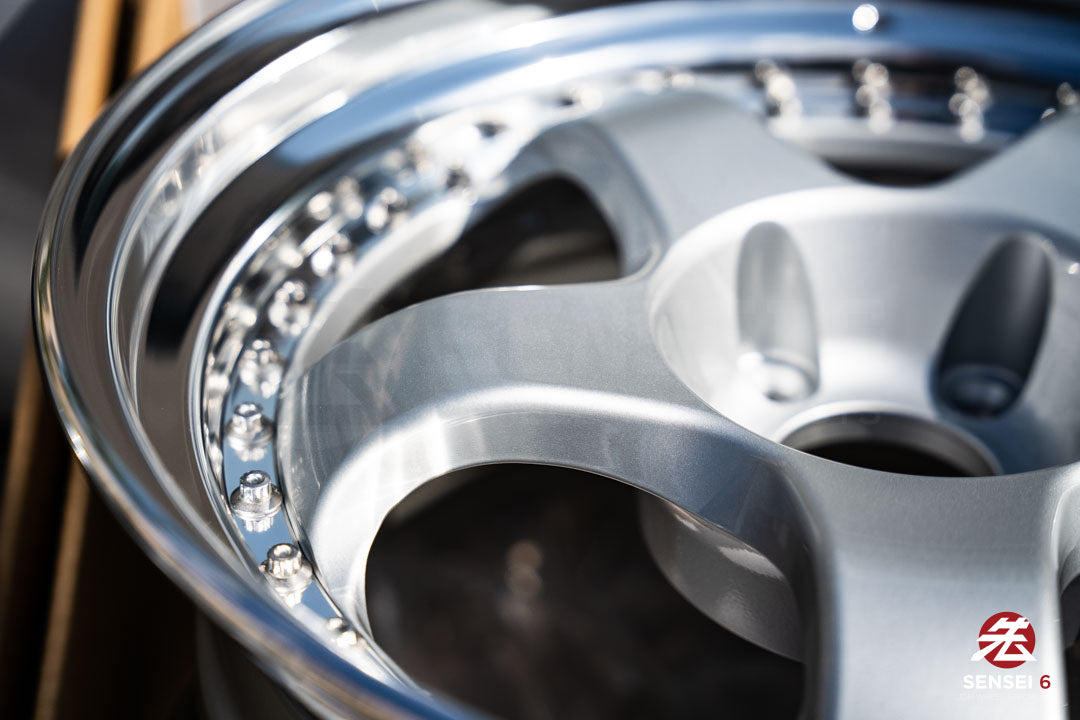 Work Meister S1 3P / 18x9.5 +24 / 5x114.3 / Silver (SIL)