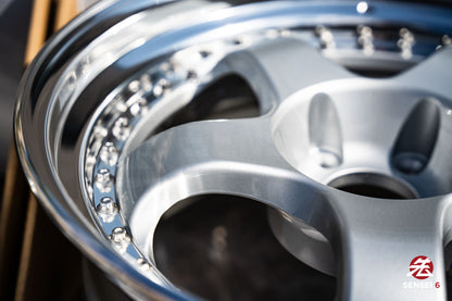 Work Meister S1 3P / 18x9.5 +24 / 5x114.3 / Silver (SIL)