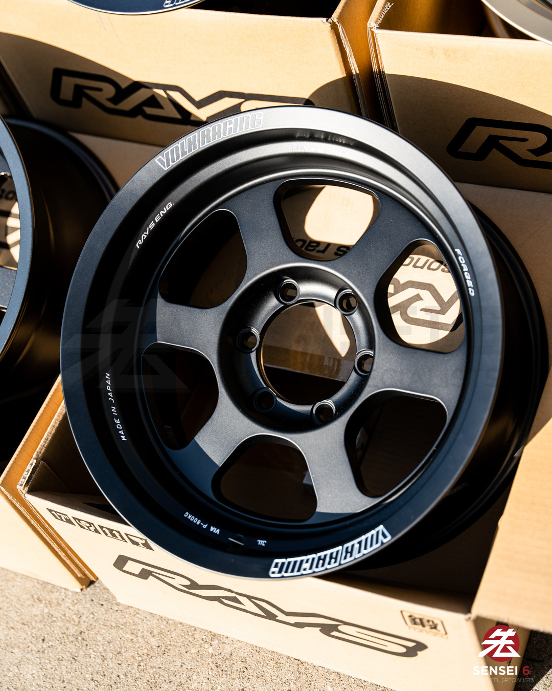 Volk TE37XT M-Spec / 17x8.5-10 / 6x139.7 / Negro intenso 