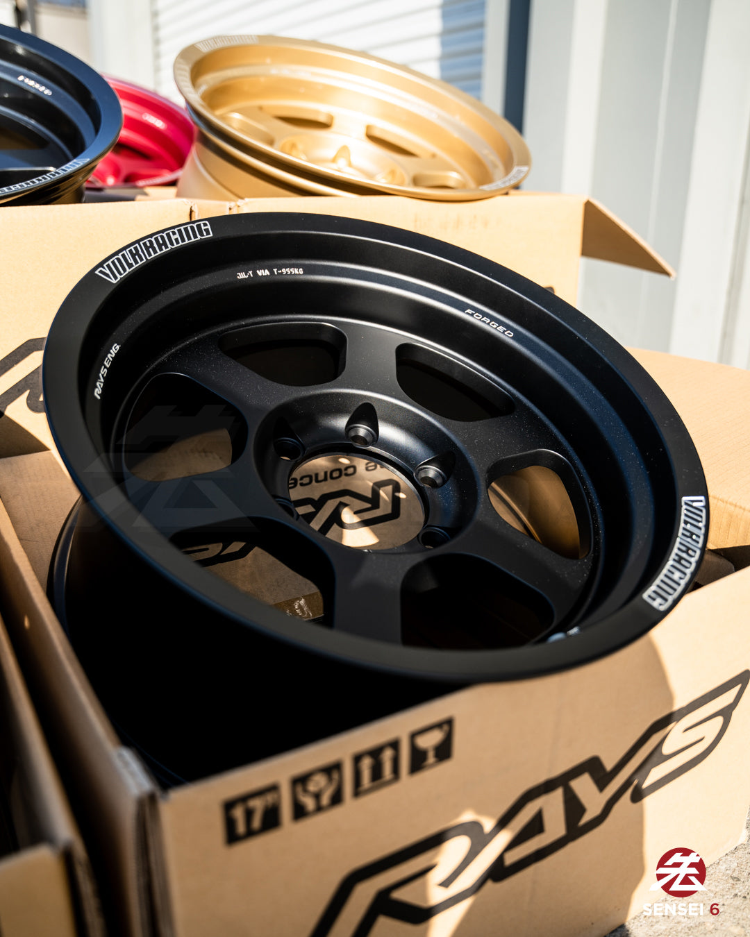 Volk TE37XT M-Spec / 17x8.5 -10 / 6x139.7 / Blast Black (BC