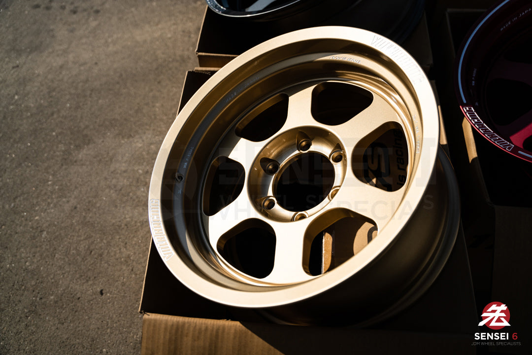 Volk TE37XT M-Spec / 17x8.5-10 / 6x139.7 / Dorado