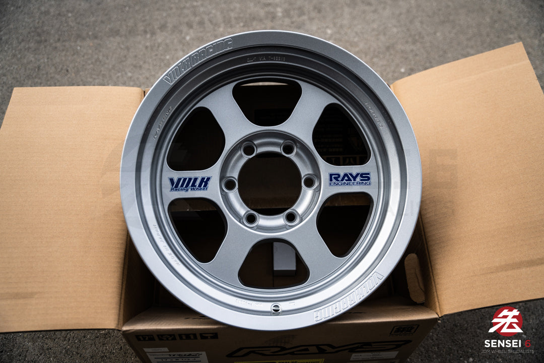 Volk TE37XT M-Spec / 17x8.5-10 / 6x139.7 / Plata Diamante 