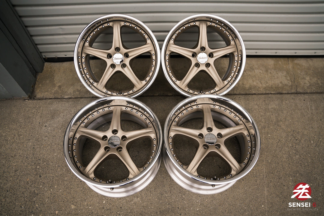 Llantas SSR GPO Decolte Evolution de 17" (usadas) / 5x100 / 17x8,5 +22 / Blanco satinado dorado