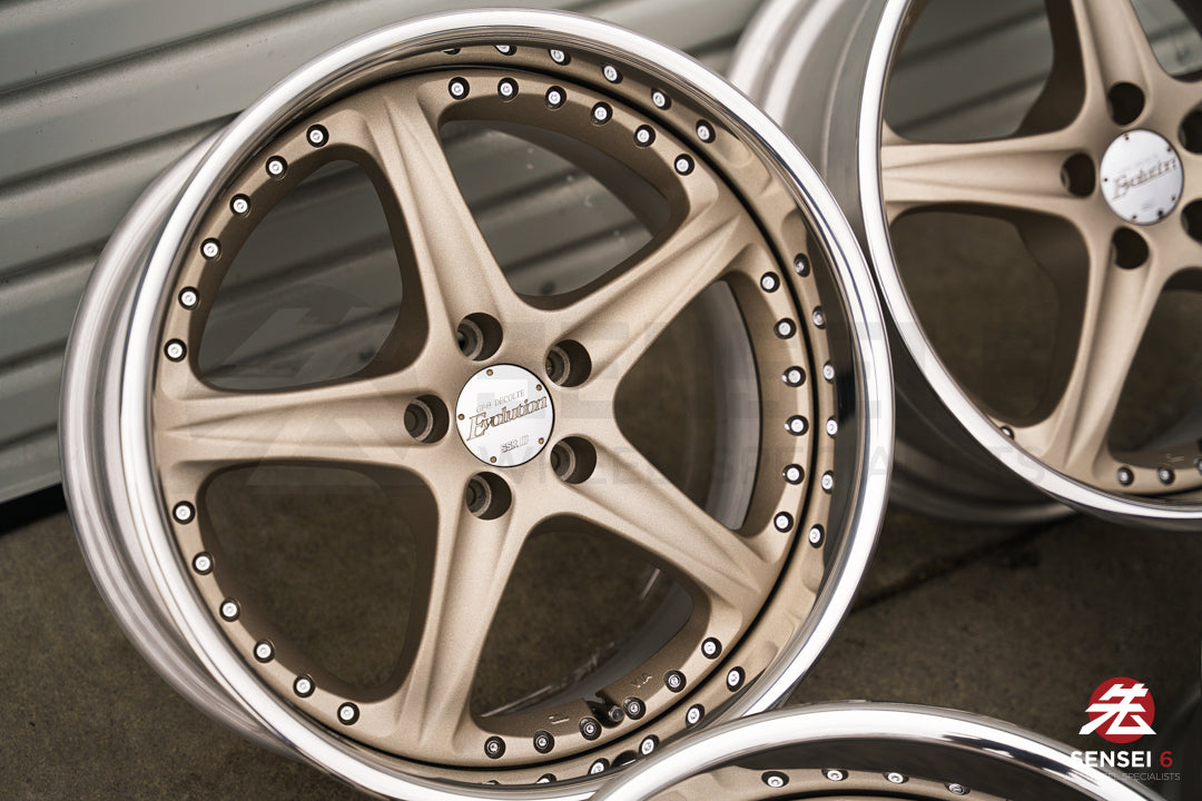 Llantas SSR GPO Decolte Evolution de 17" (usadas) / 5x100 / 17x8,5 +22 / Blanco satinado dorado