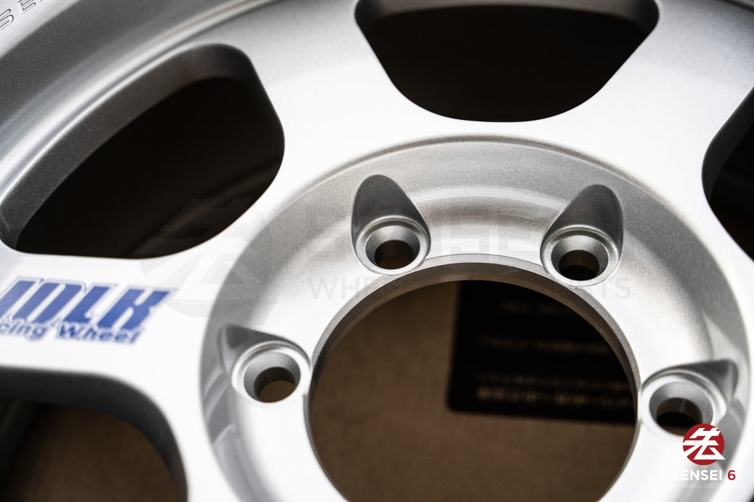 Volk TE37XT M-Spec / 17x8.5-10 / 6x139.7 / Plata Diamante 