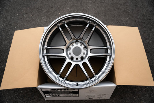 AME Tracer TM02 / 18x9.5 +37 / 5x120 / Hyper Silver (HS)
