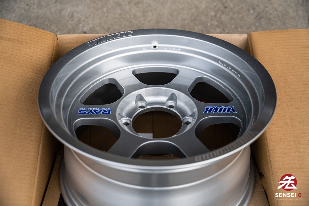 Volk TE37XT M-Spec / 17x8.5-10 / 6x139.7 / Plata Diamante 