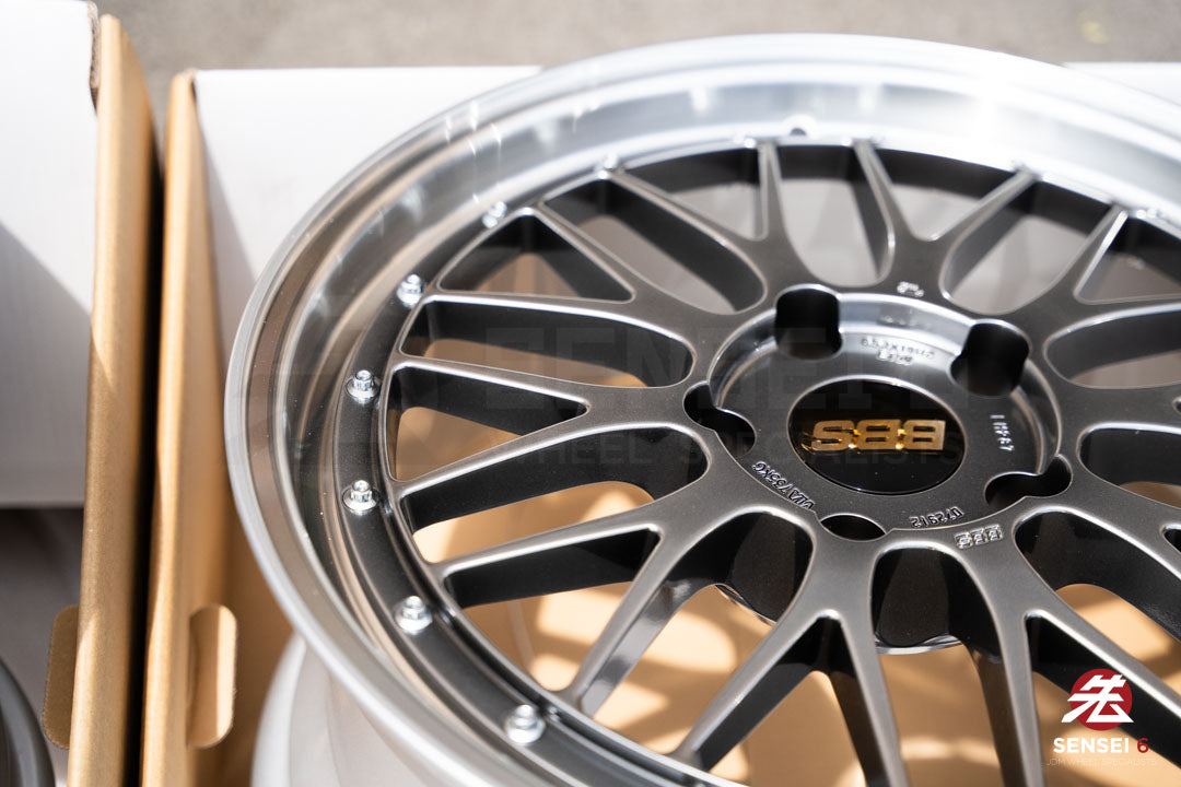 BBS LM / 19x8.5 +50, 19x11 +50 / 5x130 / Diamante Negro