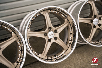 Llantas SSR GPO Decolte Evolution de 17" (usadas) / 5x100 / 17x8,5 +22 / Blanco satinado dorado