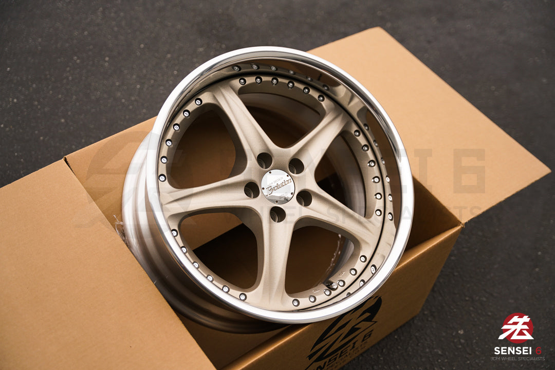 Llantas SSR GPO Decolte Evolution de 17" (usadas) / 5x100 / 17x8,5 +22 / Blanco satinado dorado