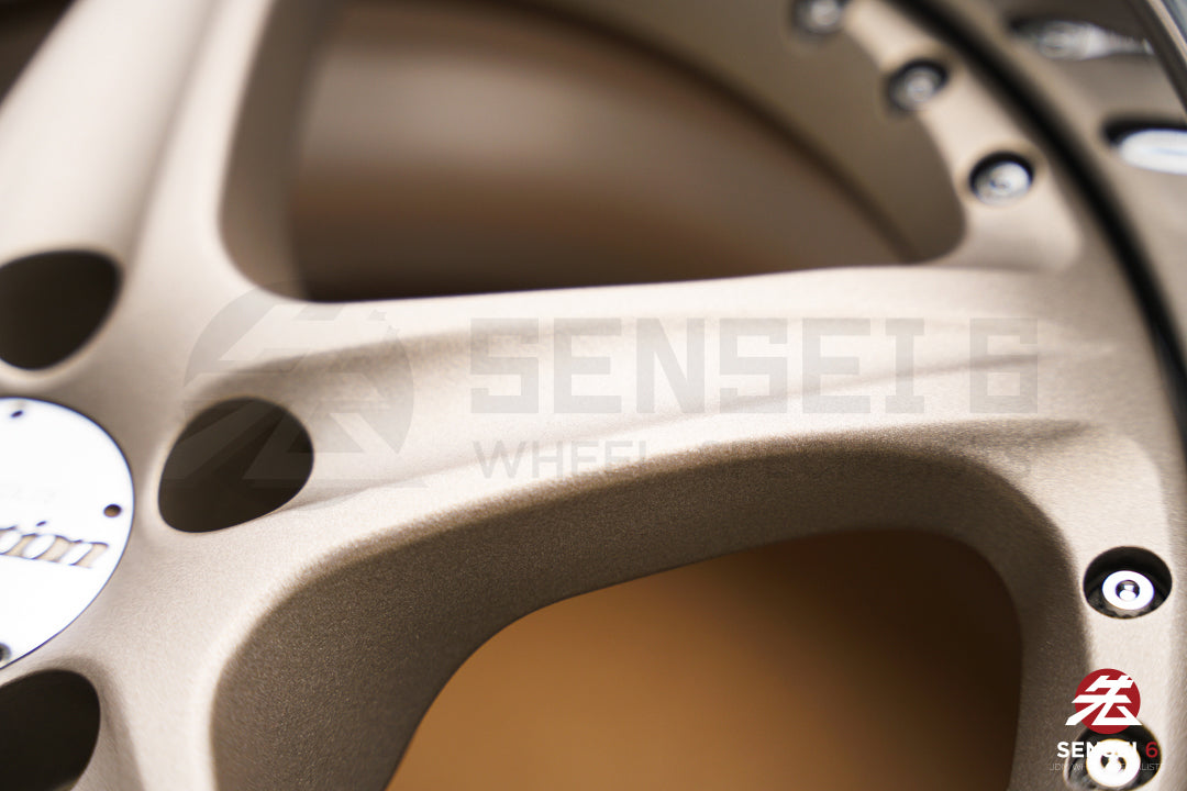 Llantas SSR GPO Decolte Evolution de 17" (usadas) / 5x100 / 17x8,5 +22 / Blanco satinado dorado