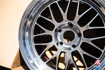 Volk 21A / 18x10.5 +22 / 5x120 / Shining Light Metal / Rim DC (SI)