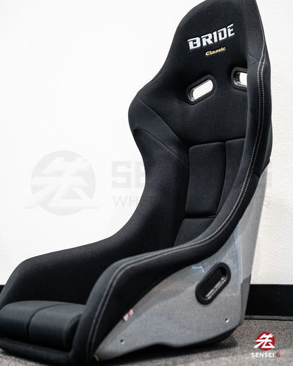 Bride Zeta IV Classic: Black / Silver FRP Shell