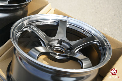 Advan GT Beyond / 19x9.5 +25, 19x11 +35 / 5x112 / Mecanizado y Hyper Platinum Black
