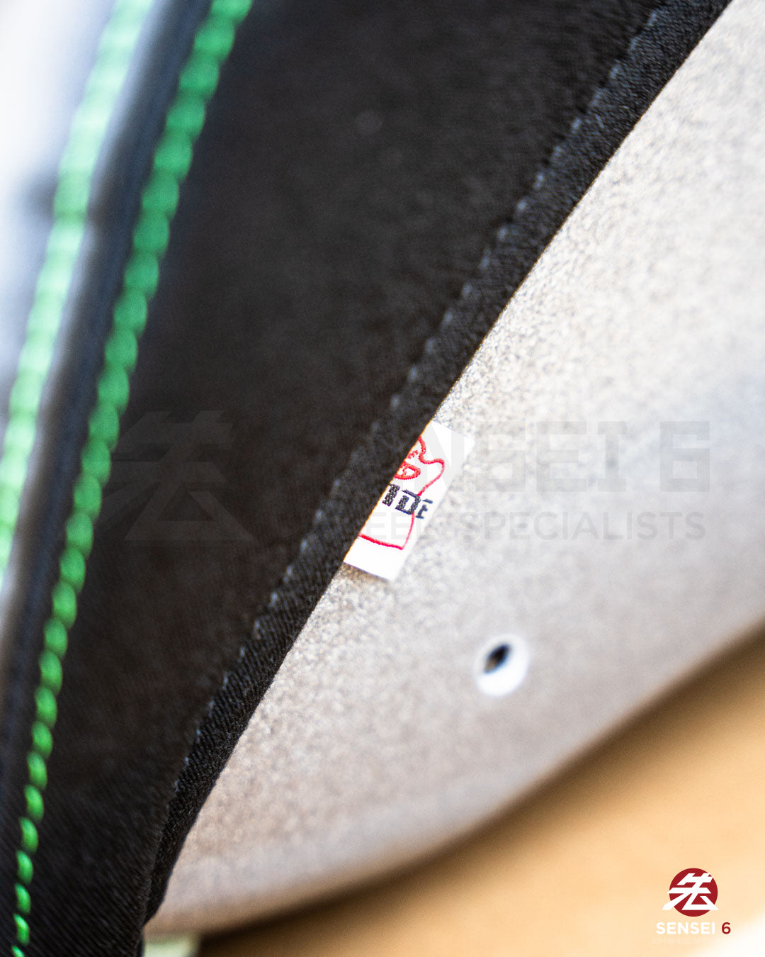 Bride Zeta IV King: Gradation Logo / Silver FRP Shell