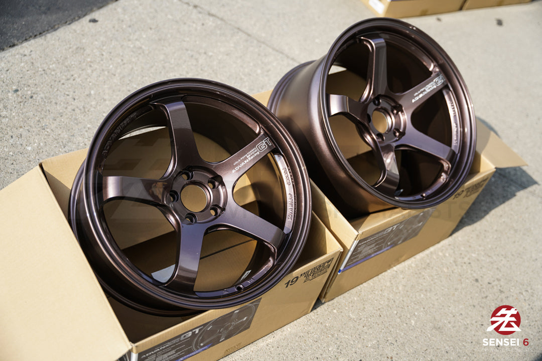 Advan GT Beyond / 19x9.5 +25, 19x11 +35 / 5x112 / Cobre Bronce de Carreras (RCB)
