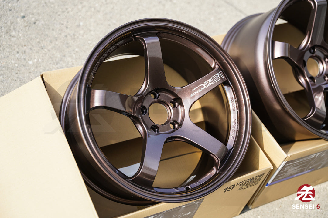 Advan GT Beyond / 19x9.5 +25, 19x11 +35 / 5x112 / Cobre Bronce de Carreras (RCB)