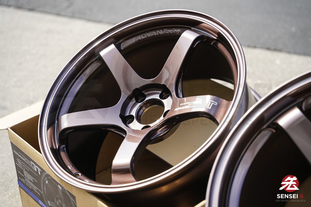 Advan GT Beyond / 19x9.5 +25, 19x11 +35 / 5x112 / Cobre Bronce de Carreras (RCB)