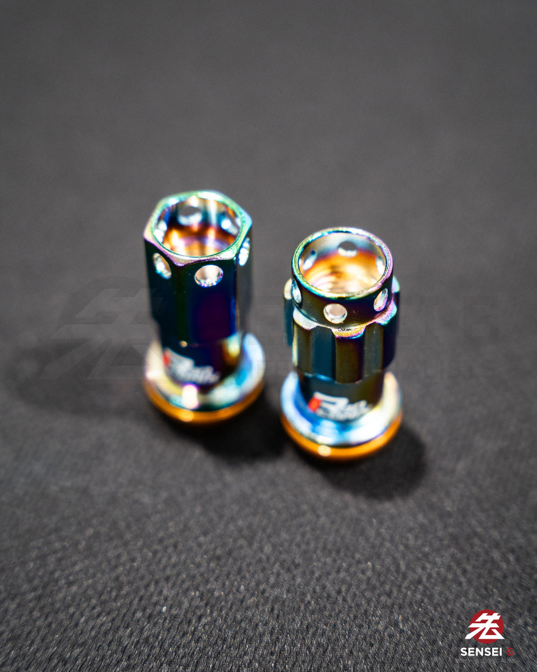 [IN STOCK] Project Kics R40 iCONIX Lock & Nut Set (16 +4pcs) / M14x1.50 / Neo Chrome (Capless)