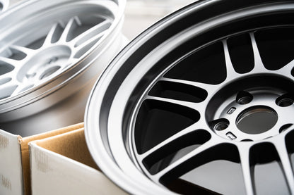 Enkei RPF1RS / 18x9.5 +12, 18x10.5 +10 / 5x114.3 / Gunmetal oscuro mate 