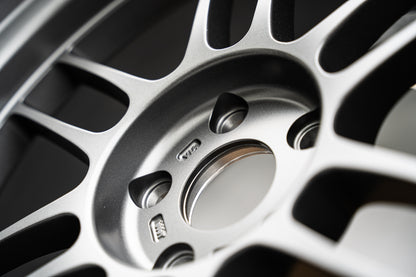 Enkei RPF1RS / 18x10.5 +10 / 5x114.3 / Gunmetal oscuro mate 