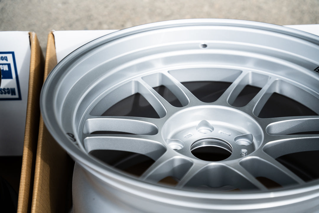 Enkei RPF1RS / 18x10.5 +10 / 5x114.3 / F1 Plata 