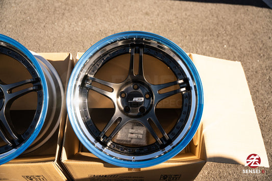 Trabajo VSKF# / 18x9.5 +14, 18x10.5 +15 / 5x114.3 / Gris claro plateado