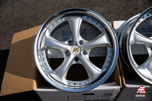 Trabajo VSKF# / 18x9.5 +14, 18x10.5 +15 / 5x114.3 / Gris claro plateado