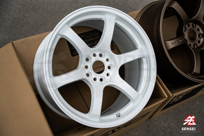 グラムライツ 57DR / 18x9.5 +22 / 5x114.3 / セラミックパールホワイト