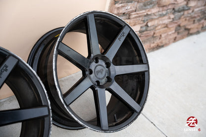 20" Niche Verona (Used Wheels) / 5x114.3 / 20x10 +38 / Gloss Black