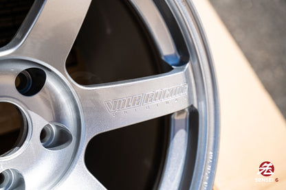 Volk TE37 Saga S-Plus / 18x10.5 +20 / 5x120 / Diamond Silver (DS)