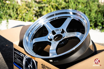 Advan GT Beyond-R / 18x10 +35 / 5x114.3 / Machining & Diamond Cut (MDC)