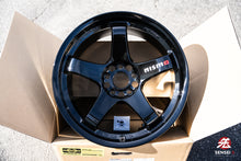 Load image into Gallery viewer, Nismo LMGT4 / 18x10.5 +15 / 5x114.3 / Black
