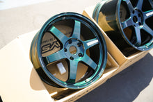 Load image into Gallery viewer, Volk TE37 Ultra M-Spec / 20x8.5 +48, 20x12 +58 / 5x130 / Racing Green
