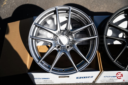 Enkei NVR5 / 18x9.5 +45 / 5x120 / Sonic Silver (SS)