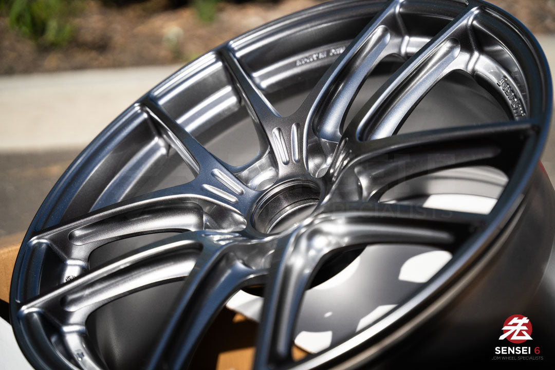 Enkei NVR5 / 18x9.5 +45 / 5x114.3 / Sonic Silver (SS)