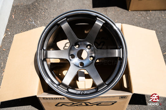 Volk TE37 Saga SL / 18x10.5 +20 / 5x120 / Pressed Graphite (PG)