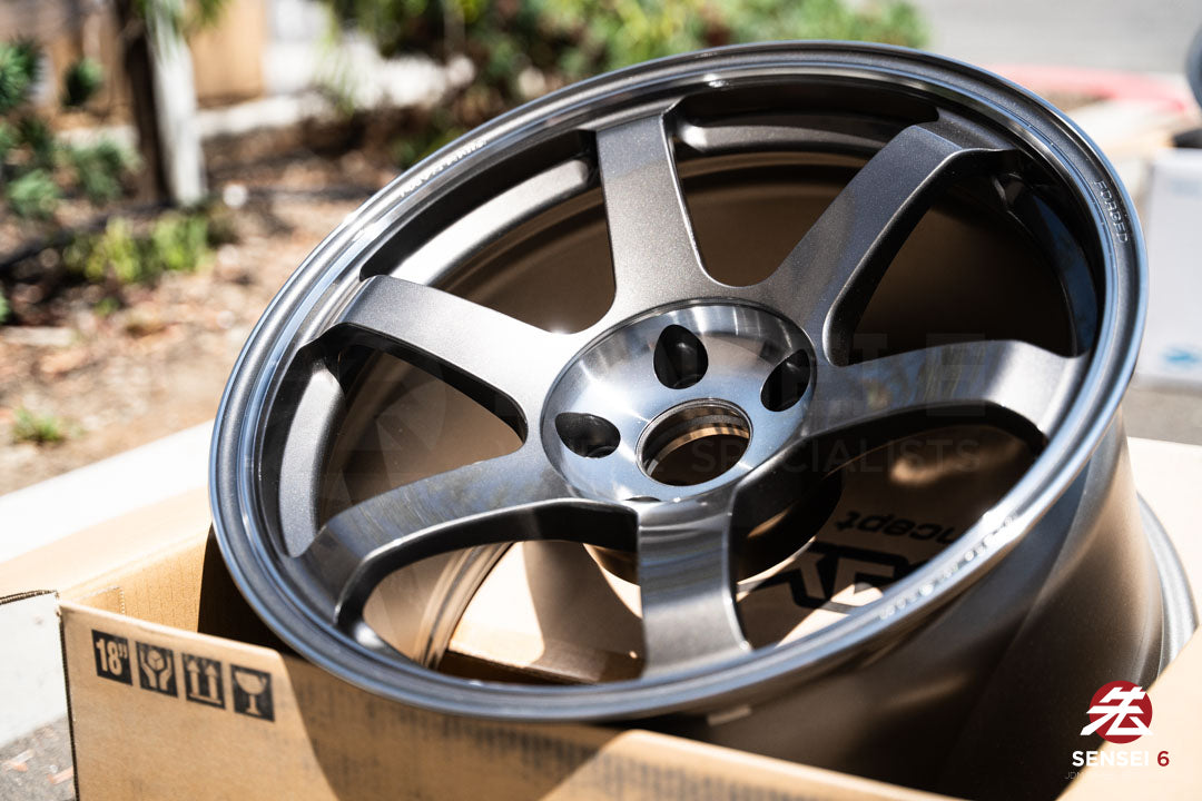 Volk TE37 Saga SL / 18x10.5 +20 / 5x120 / Pressed Graphite (PG)