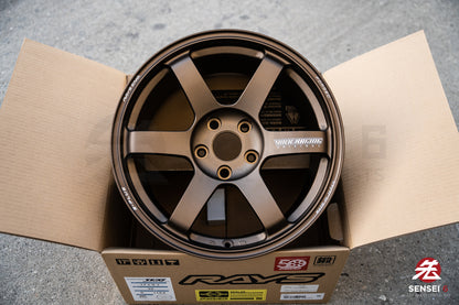 Volk TE37 Saga S-Plus / 17x9 +22 / 5x114.3 / OG Bronce 